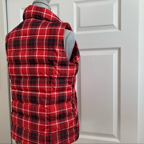 CHARTER CLUB red plaid puffer vest size S with gold zipper and pocket snaps - Picture 5 of 14